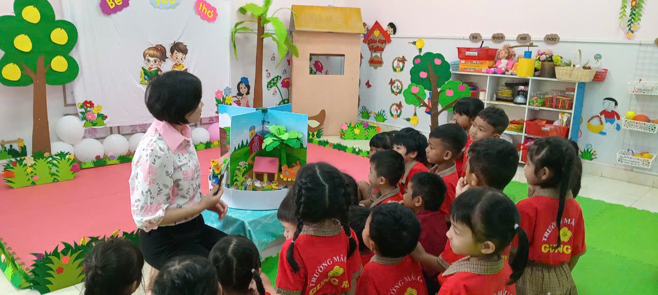 bài thơ: Em Yêu Nhà em lớp lá 1