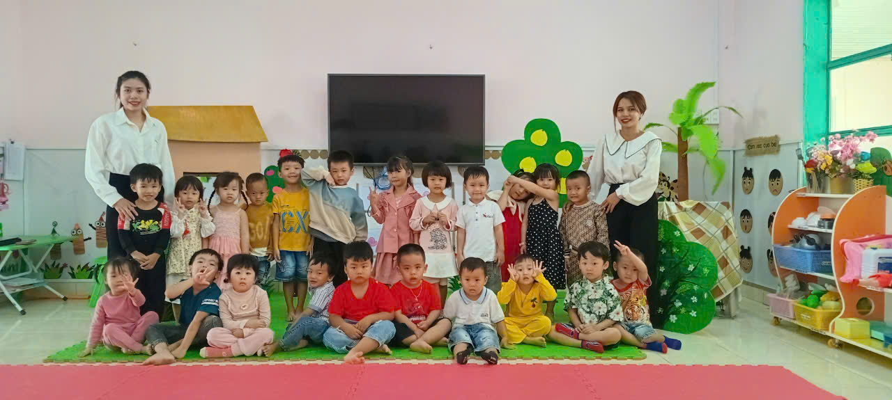 Bộ môn Làm quen văn học: Thơ bé ơi bé à ( 3-4 tuổi)
