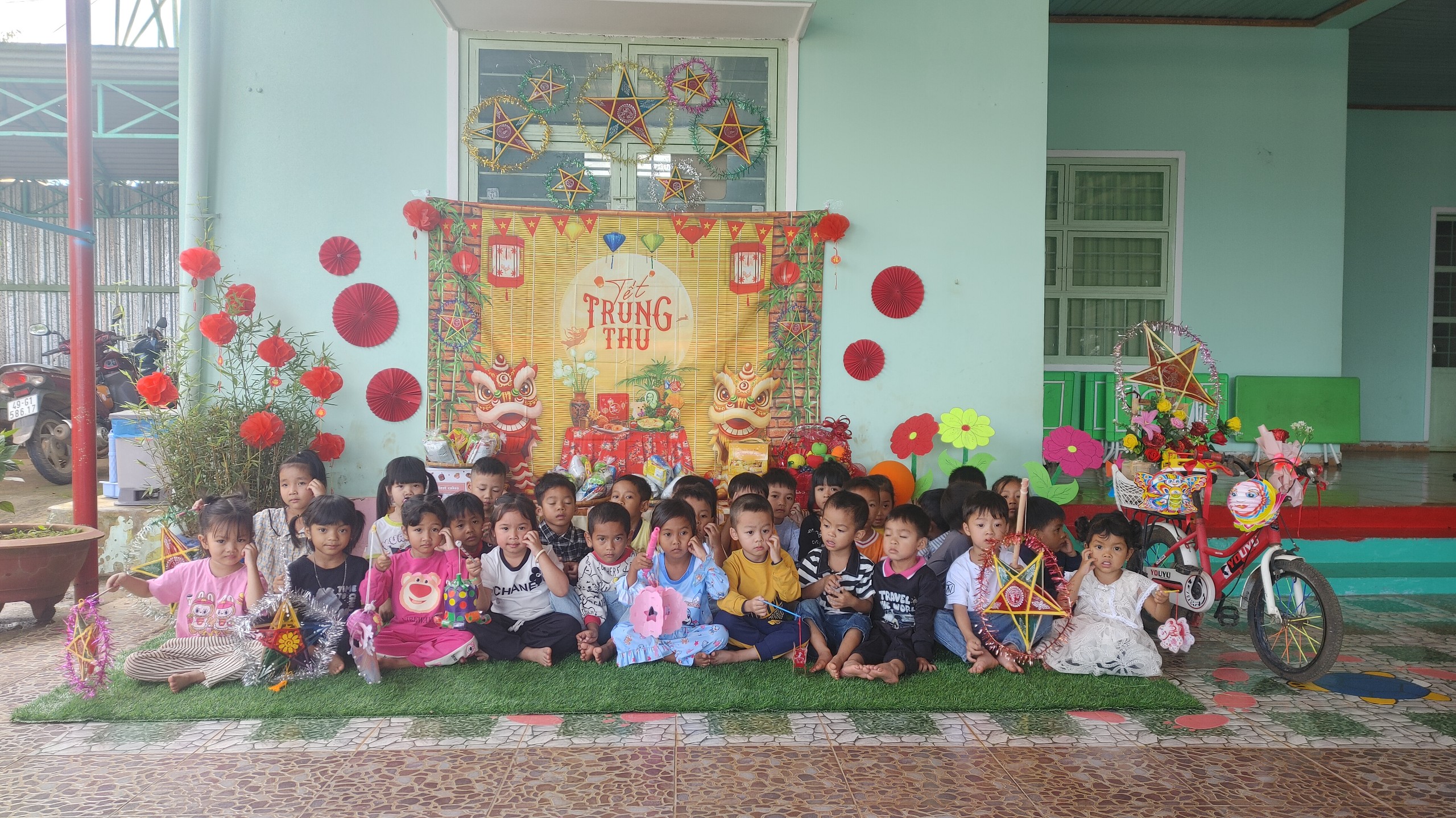 Chào Mừng Ngày Quân Đội Nhân Dân Việt Nam 22-12. Trải nghiệm: Chú Bộ Đội Lớp Chồi 2